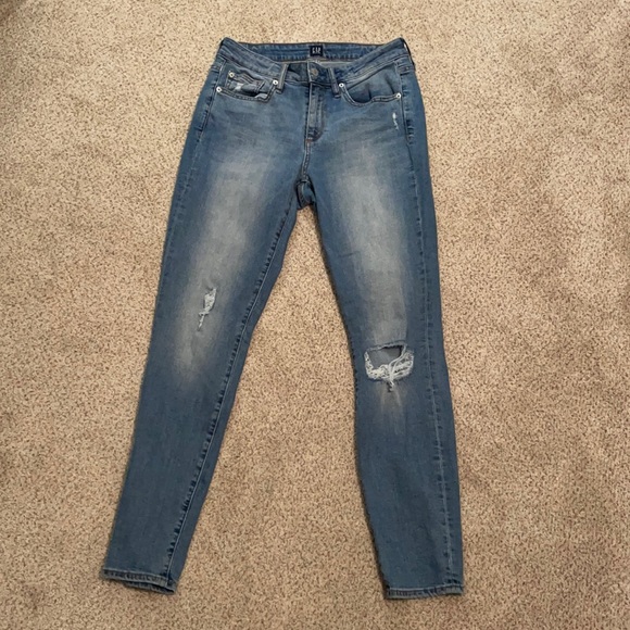 GAP Denim - Gap curvy true skinny jeans size 29! Light blue wash!